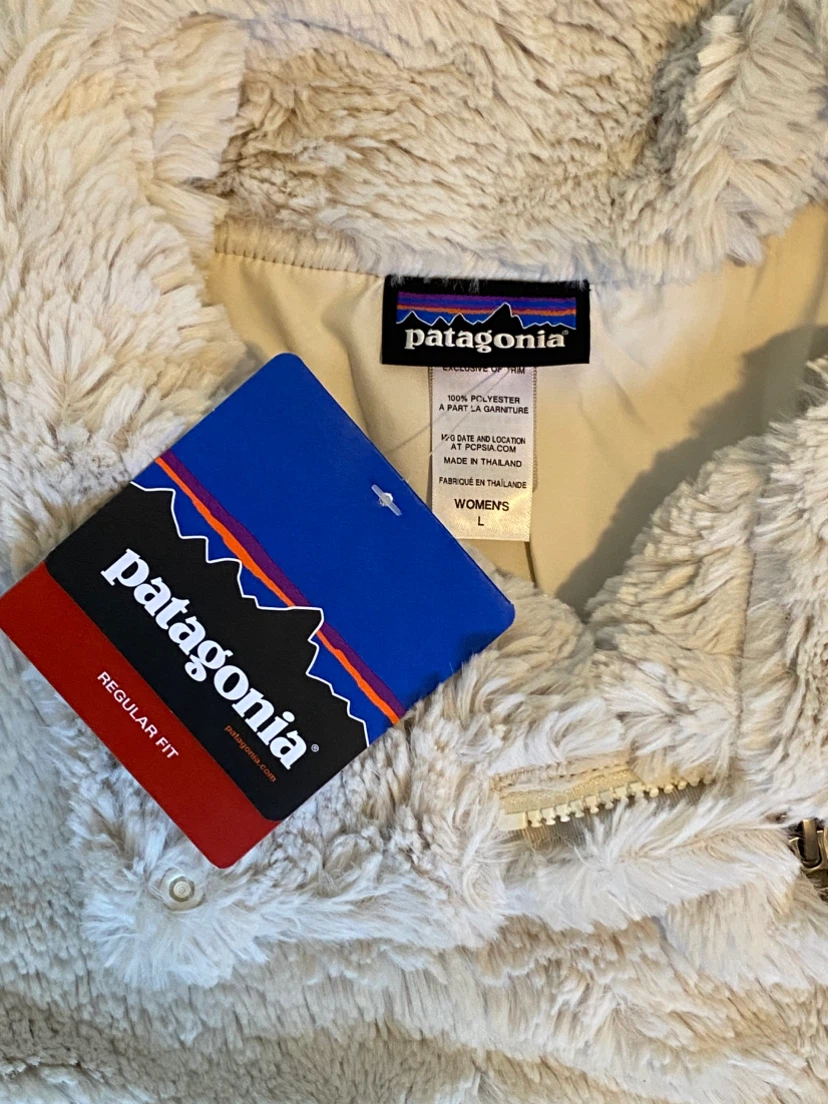 Patagonia Brand New Women's Fleece Jacket - photo 4