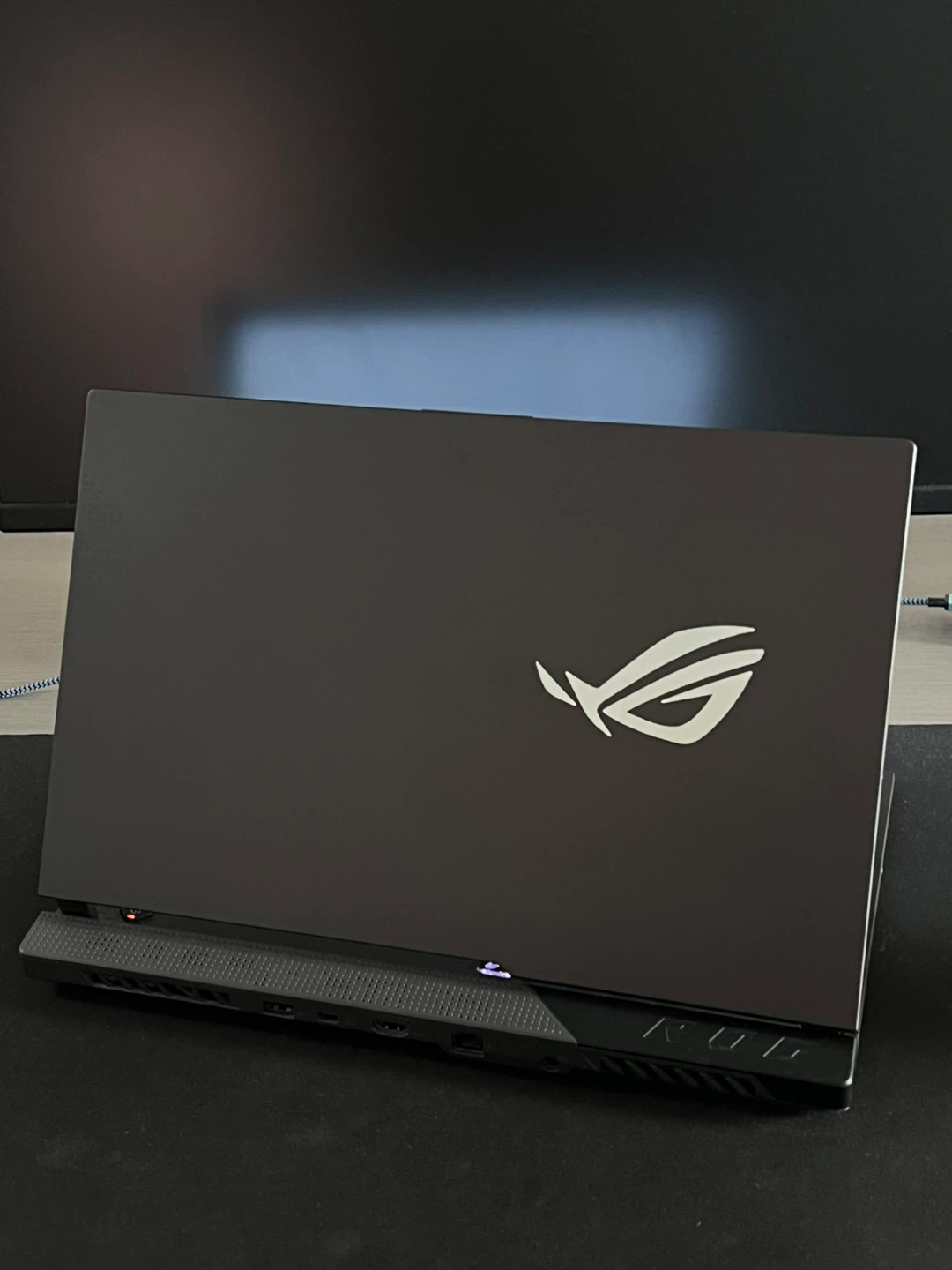 ASUS ROG Strix G15 Gaming Laptop - photo 2