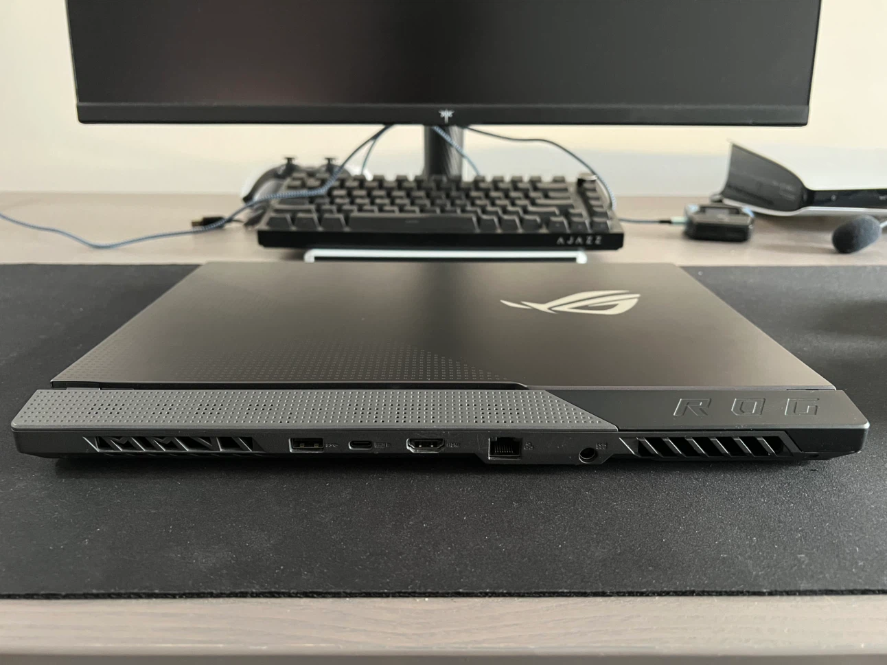 ASUS ROG Strix G15 Gaming Laptop - photo 4