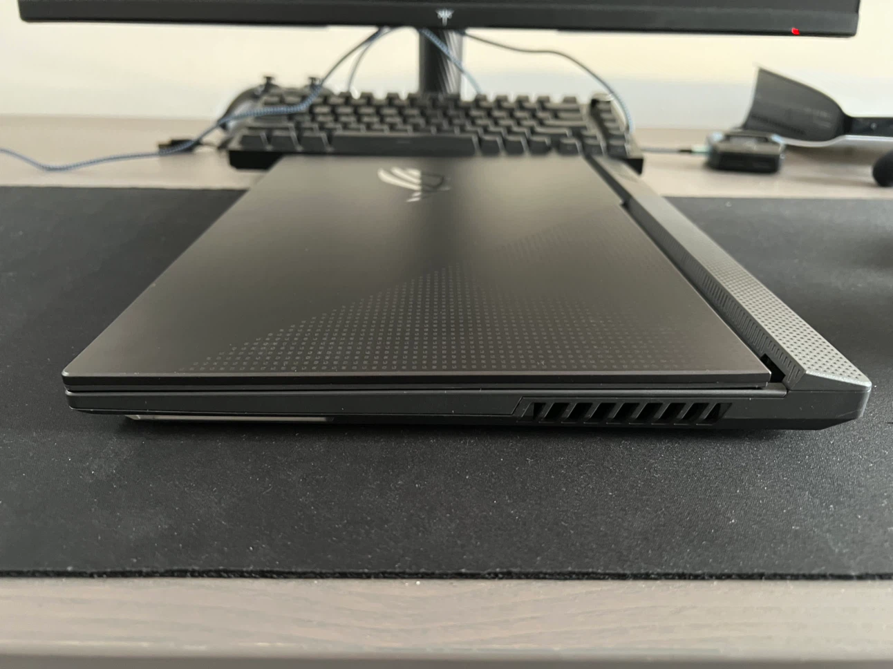 ASUS ROG Strix G15 Gaming Laptop - photo 5