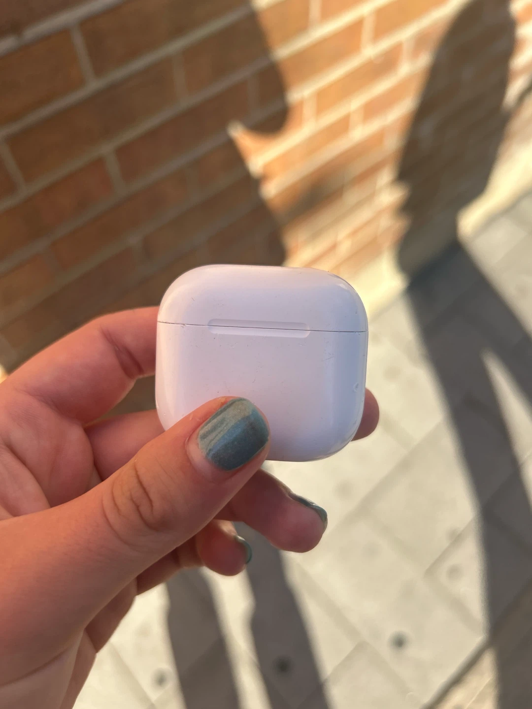 Apple AirPods 4 with noise cancellation
