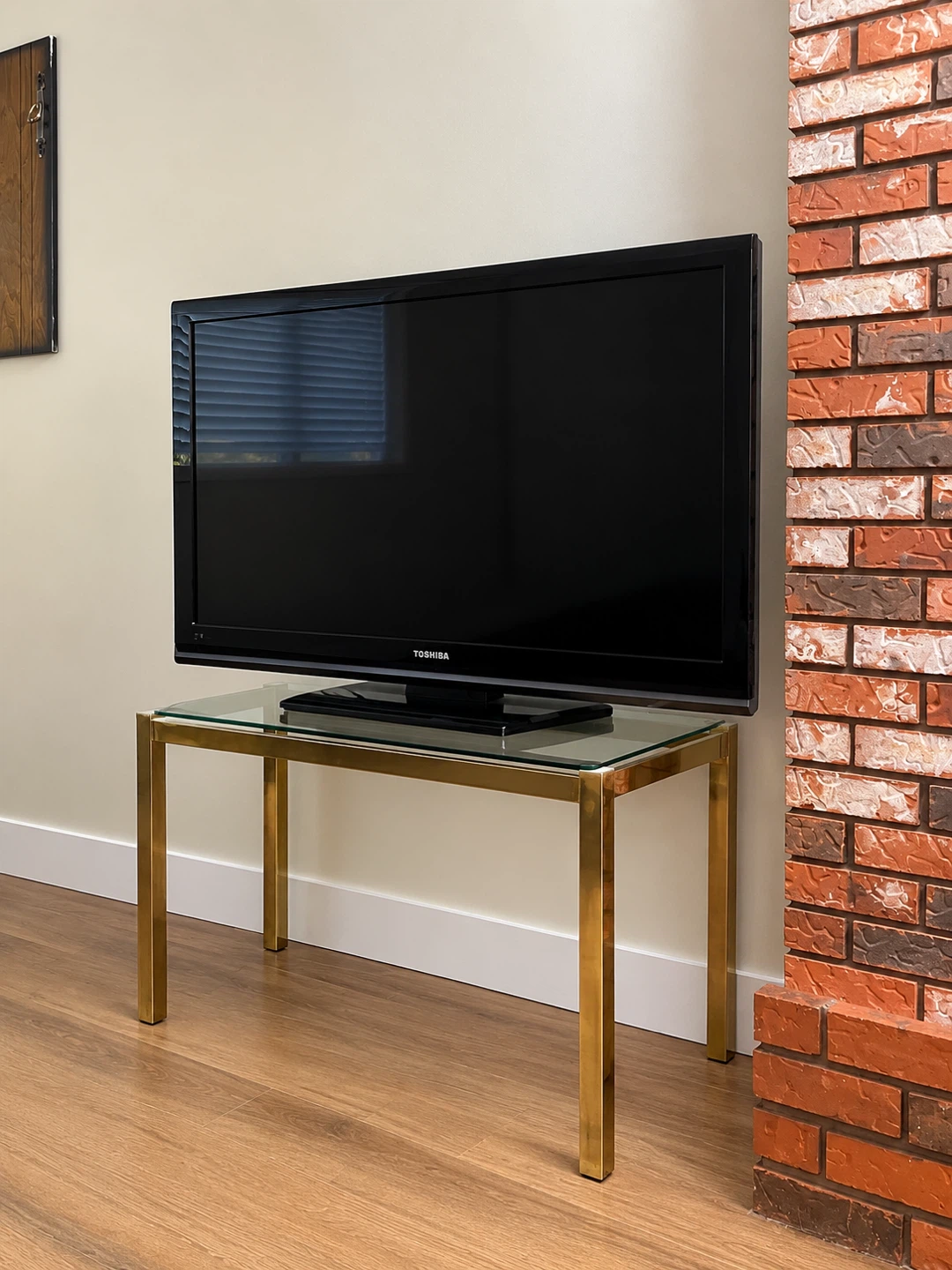 Toshiba TV with Roku streaming remote