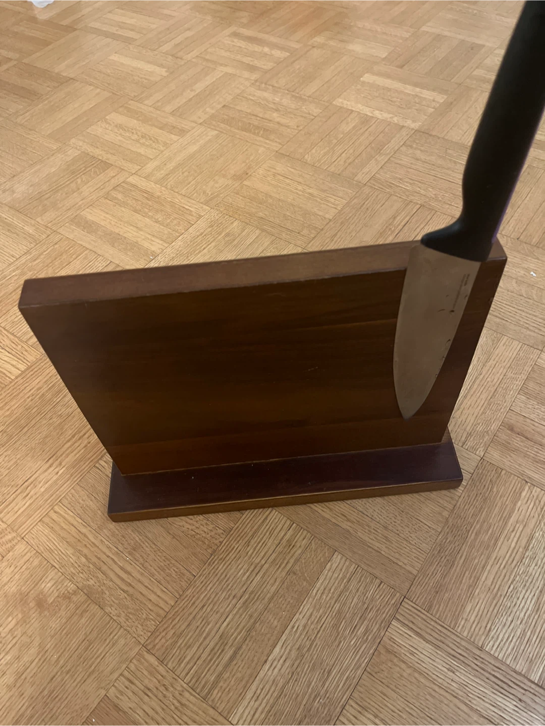 Magnetic Wooden Knife Block