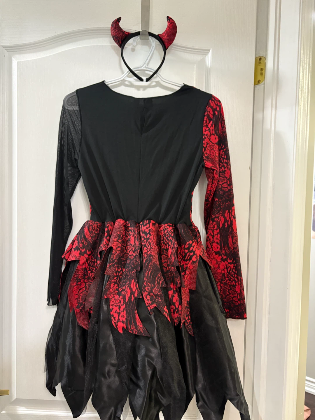 Devil Costume with Horn Headband - photo 3