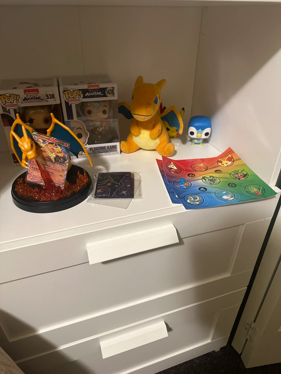 Lots of Pokemon Stuff - photo 4