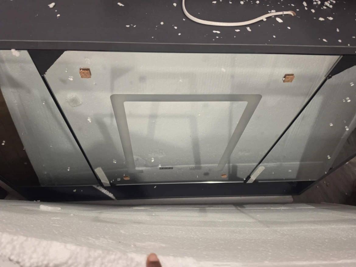 Large LED Bathroom Vanity Mirror – Modern Touch Control - photo 2