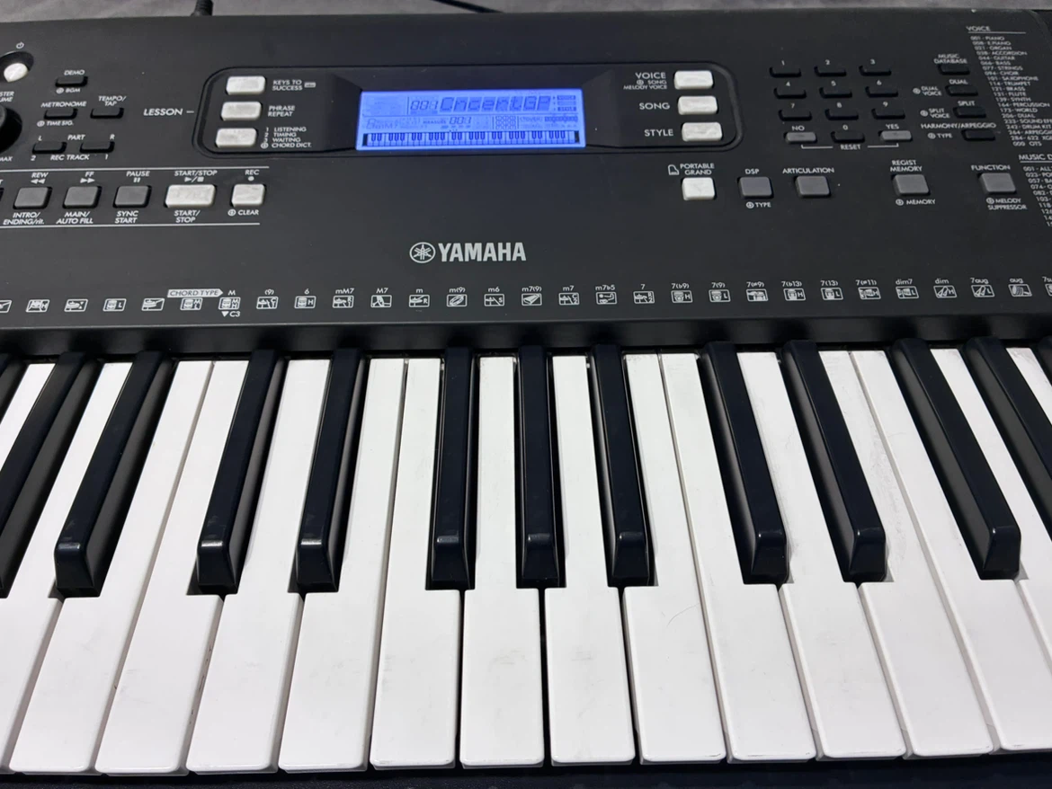 Keyboard /Teclados Yamaha PSR-E373, VM Casio CTK-900 - photo 3