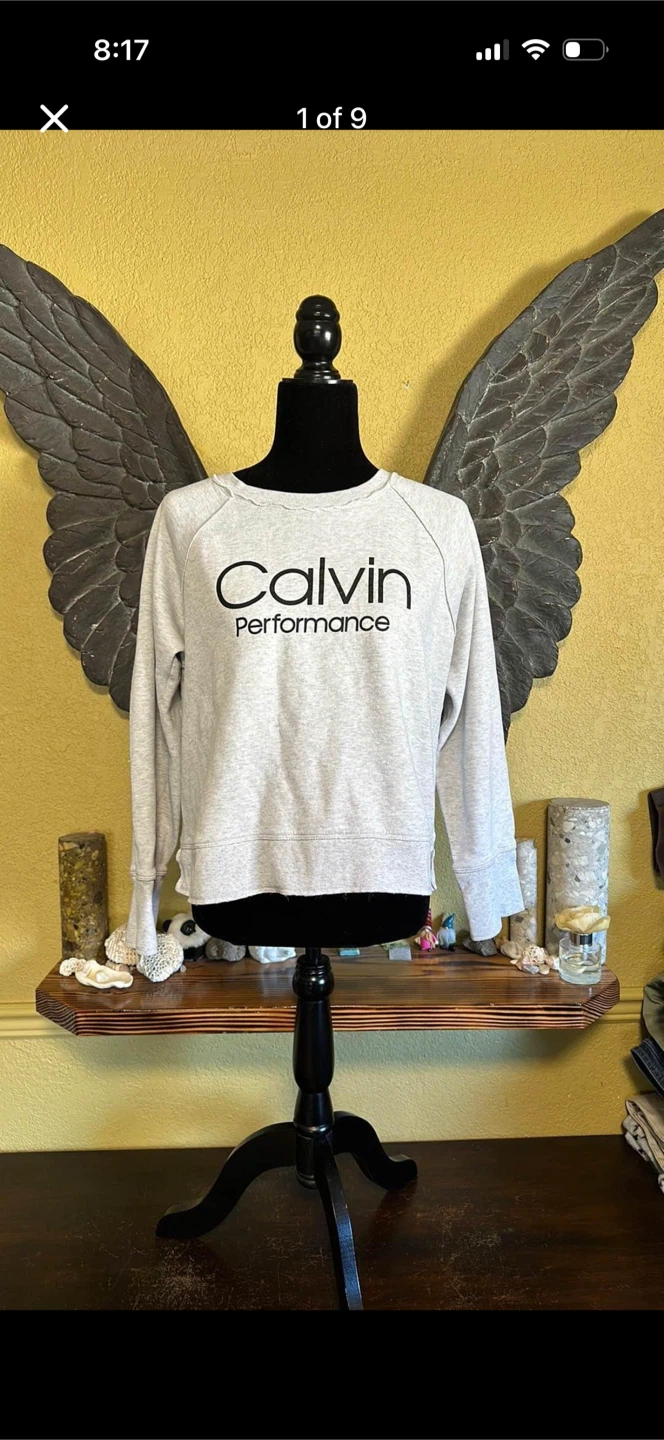 Calvin Klein Pull Over Sweater