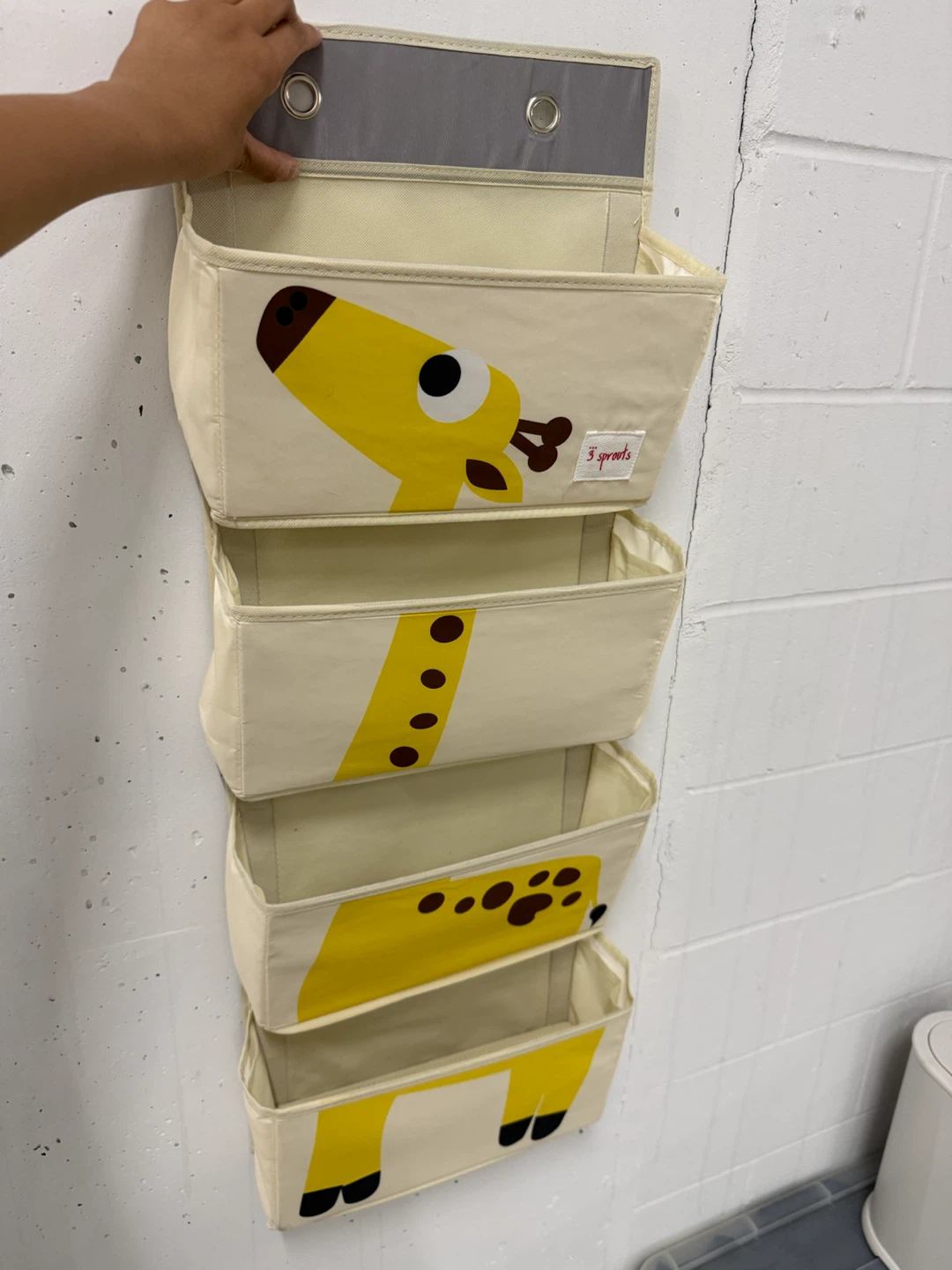 3 Sprouts Giraffe Hanging Wall Organizer