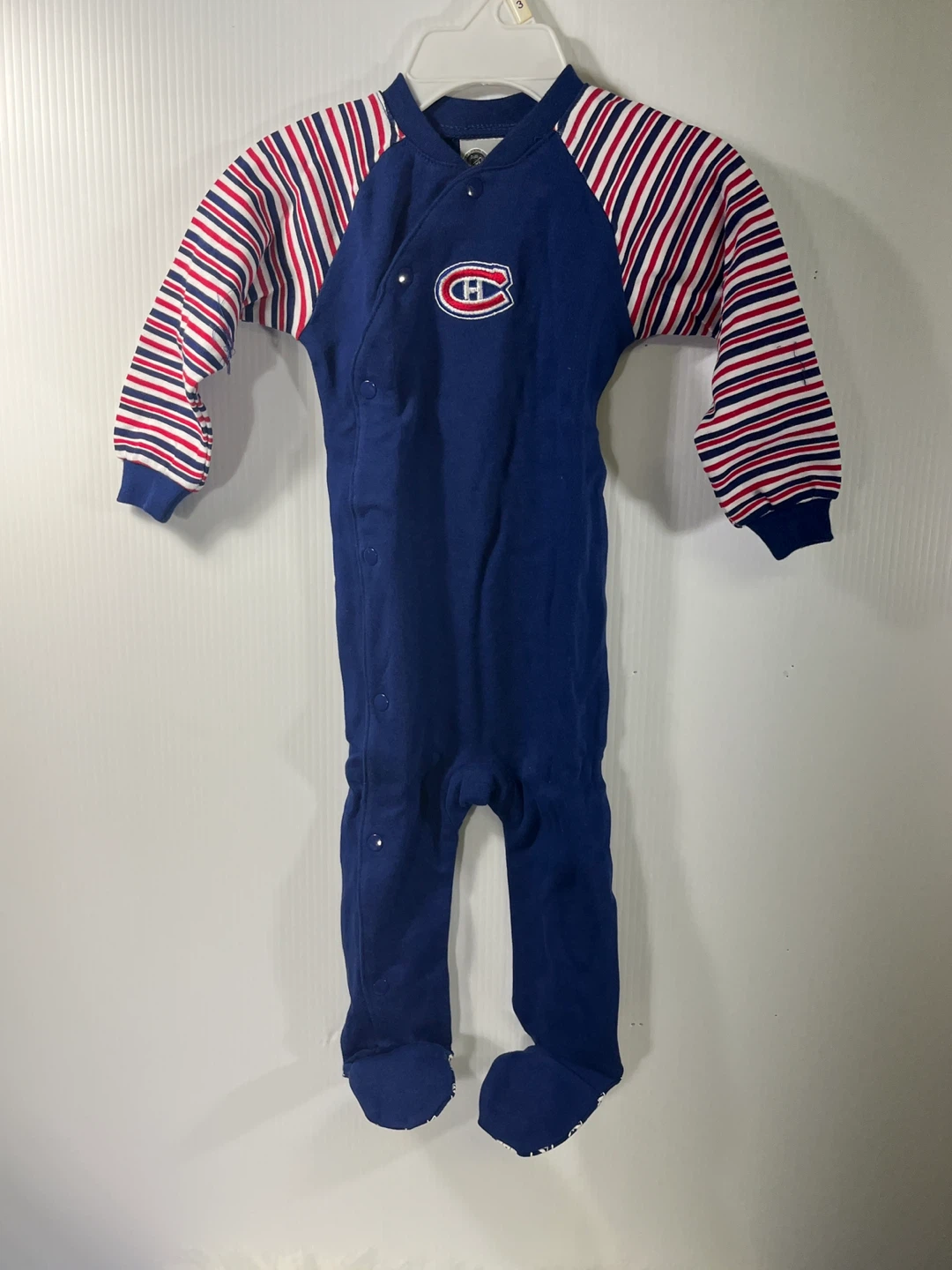 BNIB Baby Set (6-9M) + FREE Vintage Cards Gift Bundle! 🏒 - photo 2