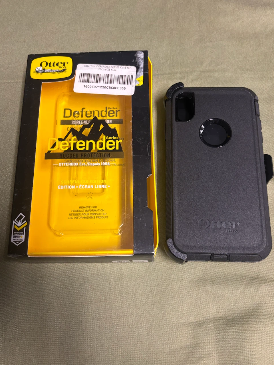 iPhone Xs Max otterbox case