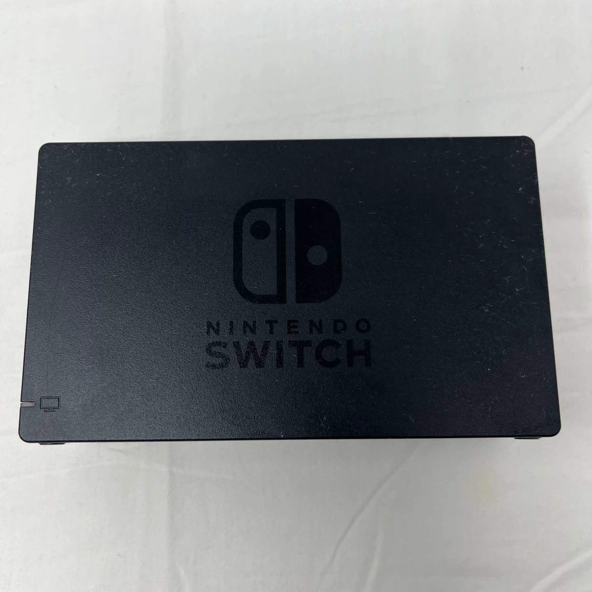 Nintendo Switch Dock and Joy-Con Grip - photo 3