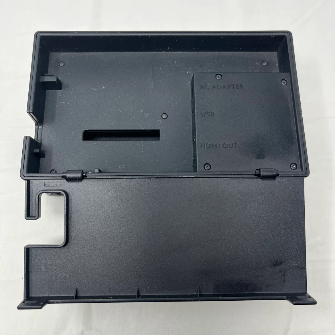 Nintendo Switch Dock and Joy-Con Grip - photo 5