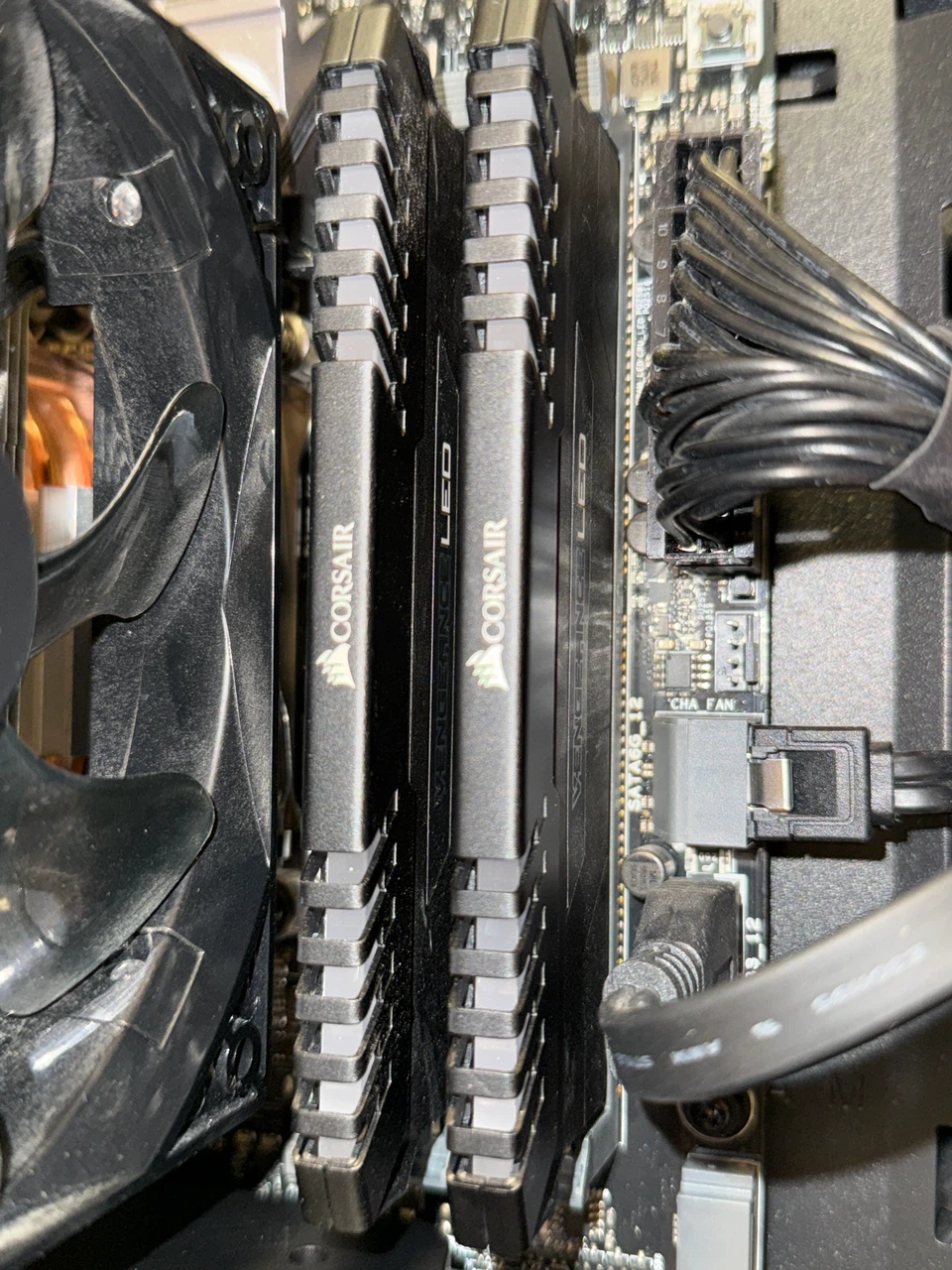 CUSTOM GAMING PC 🔥 32GB RAM , FAST 256GB NVME RX 580! - photo 3