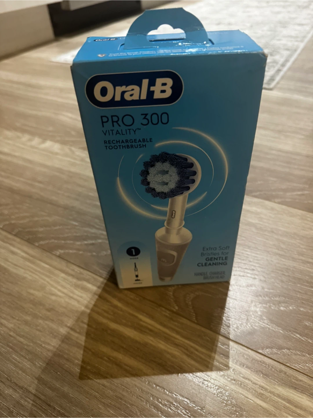 New Oral-B Pro 300 rechargeable toothbrush - photo 3