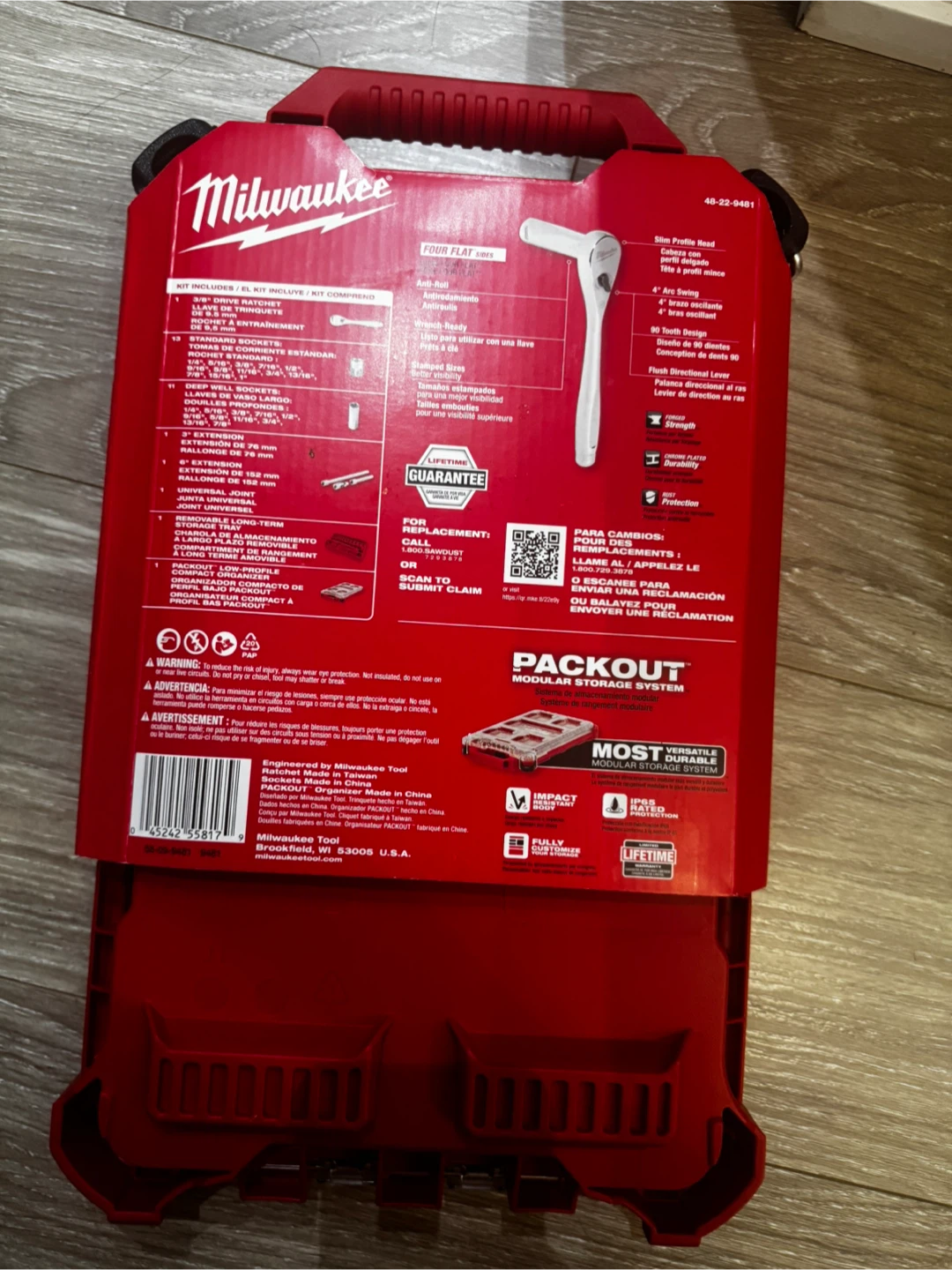 Milwaukee 28pc 3/8" Drive SAE Ratchet & Socket Set - photo 2