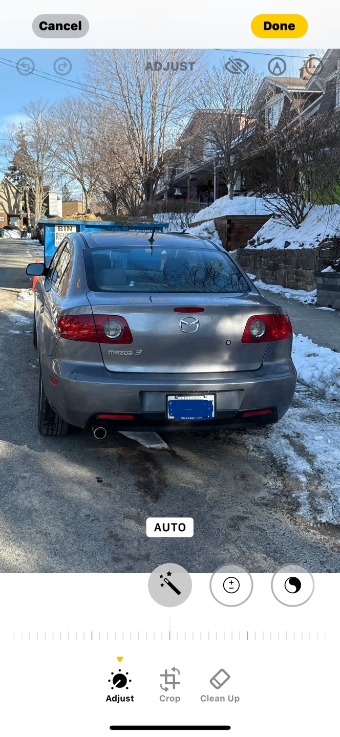 Mazda 3 sedan - photo 2