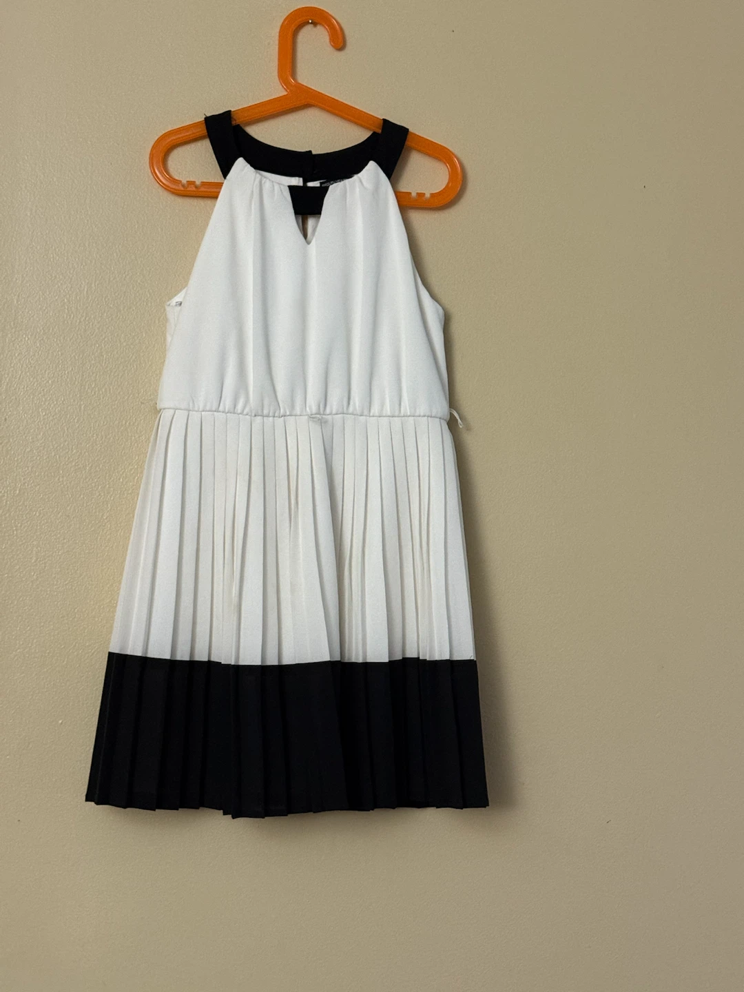 Sequin Hearts Girls White and Black Dress size 10