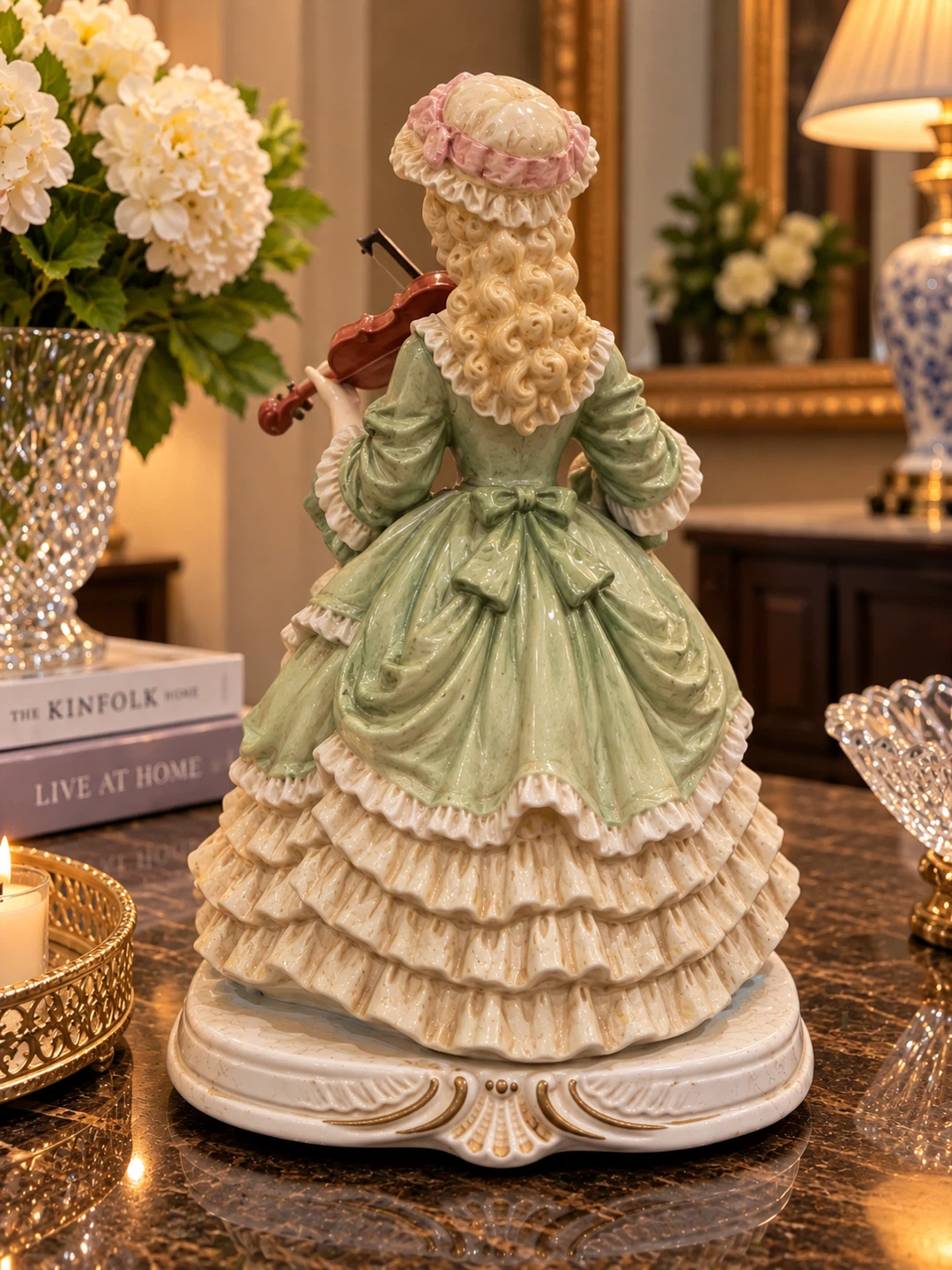 Porcelain Violinist Figurine - photo 2