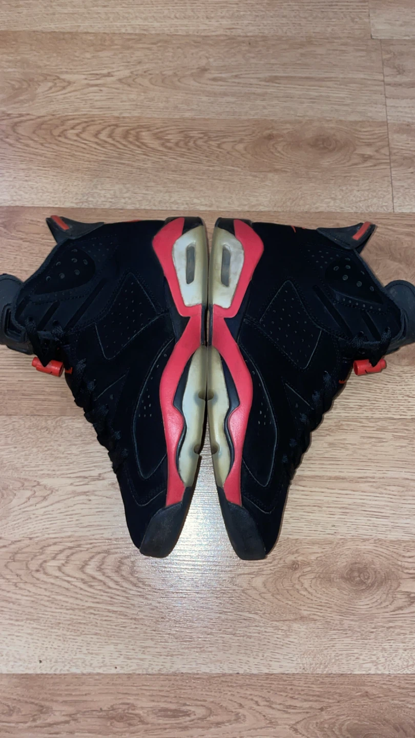 Size 8 men’s Jordan 6 infered 25& - photo 3