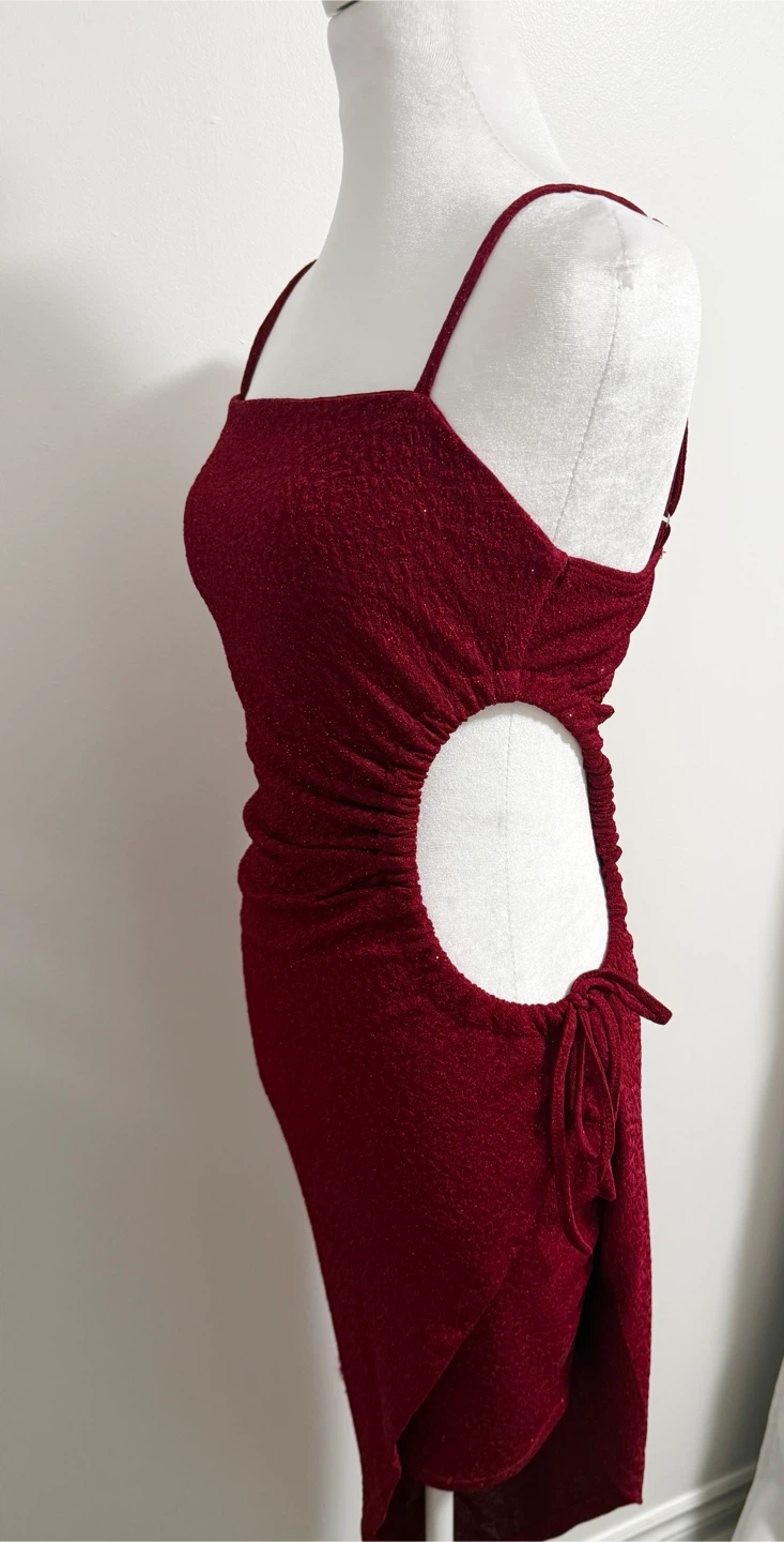 Midi Dress-Red Glitter Cut-Out - photo 3