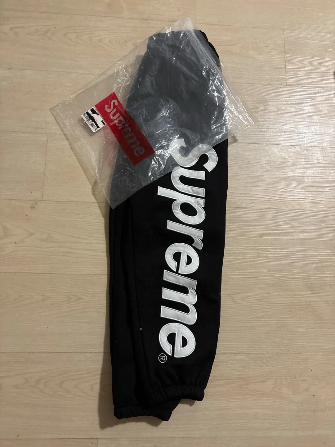 Supreme Black Sweatpants - photo 3