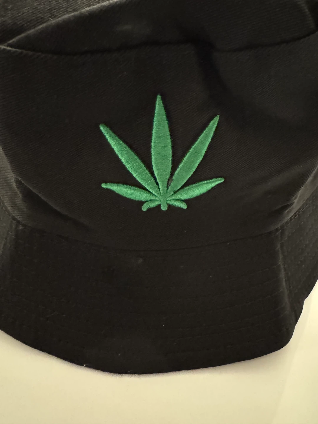 Black Bucket Hat with Embroidered Leaf - photo 2