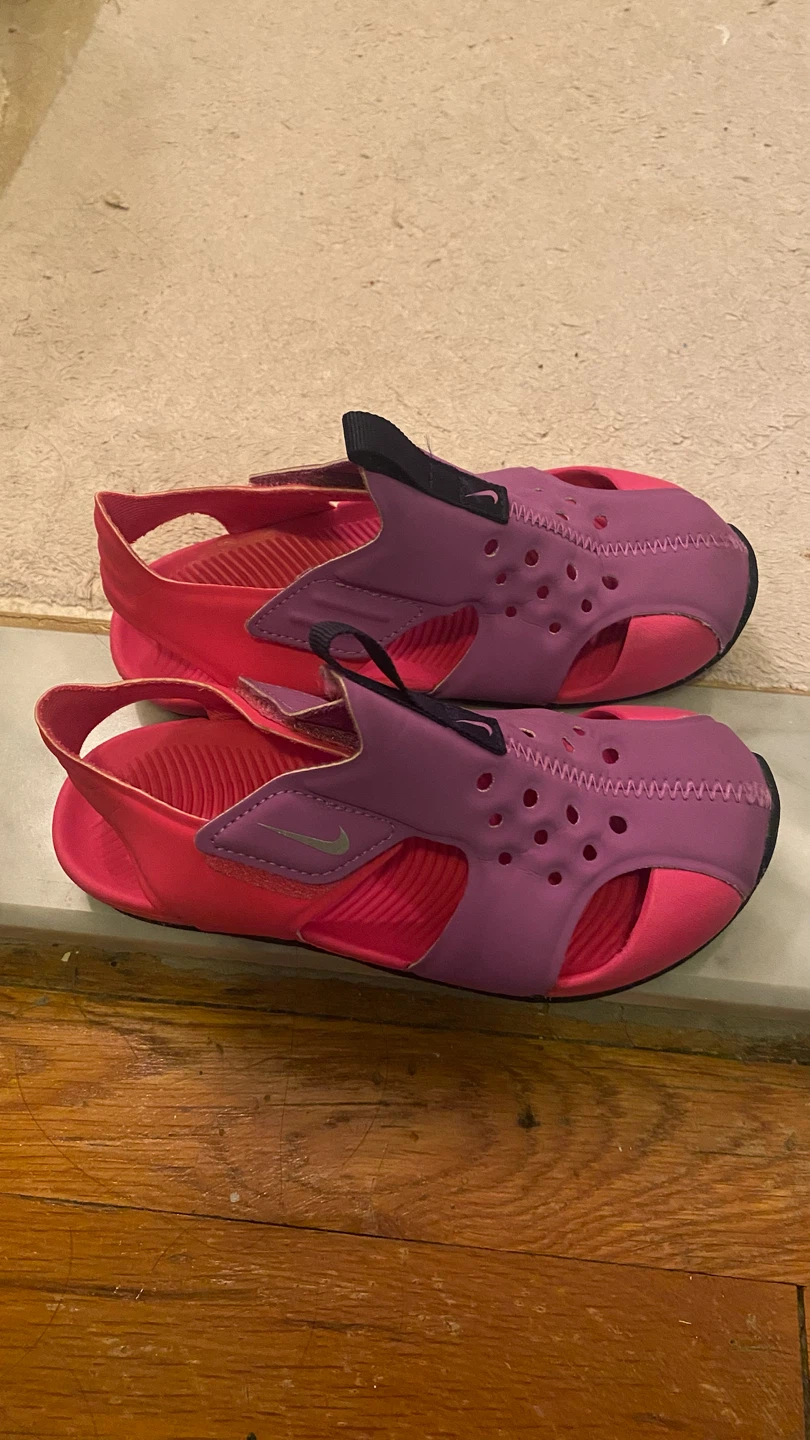 Nike Kids Pink and Purple Sandals - photo 2