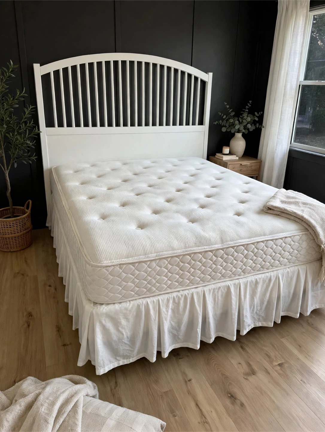White Queen Bed Frame with Mattress- Complete set - photo 2
