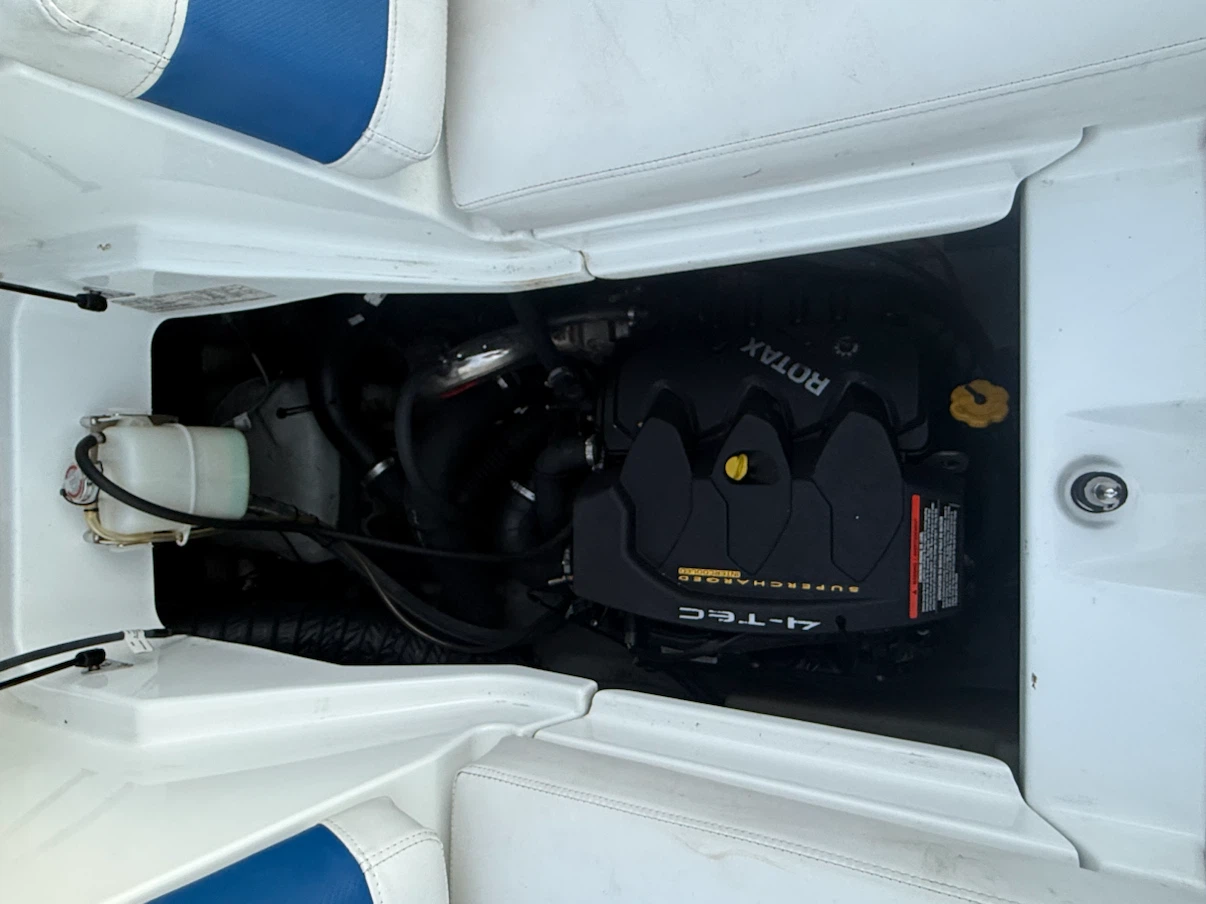 2007 seadoo 180 challenger - photo 2