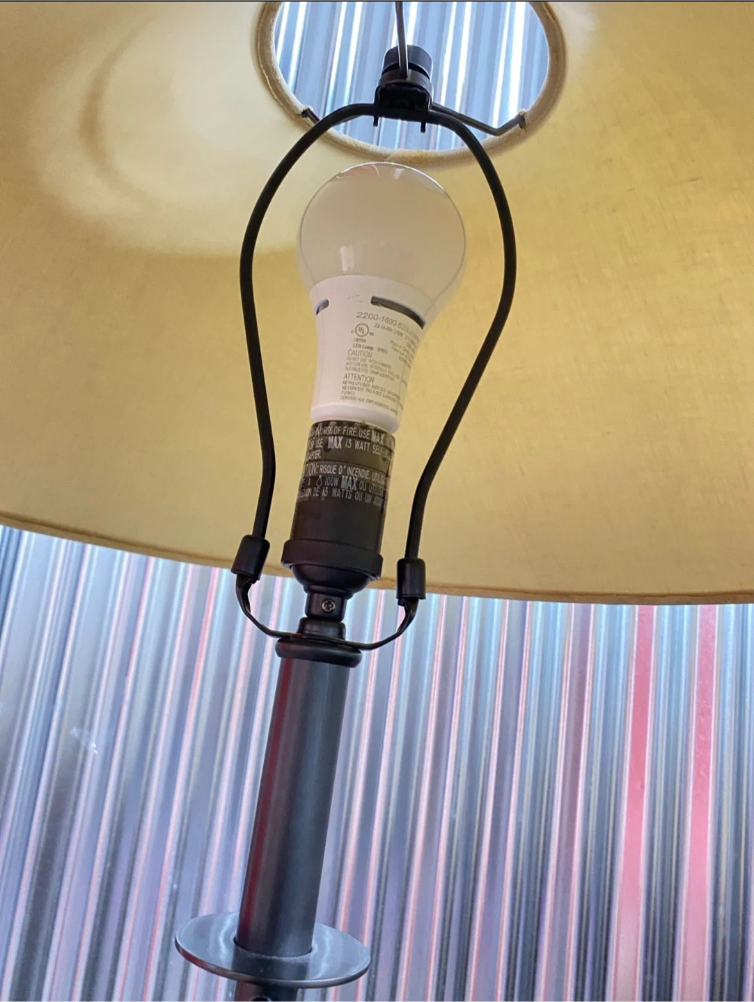 Clear Acrylic and Metal Floor Lamp - photo 5