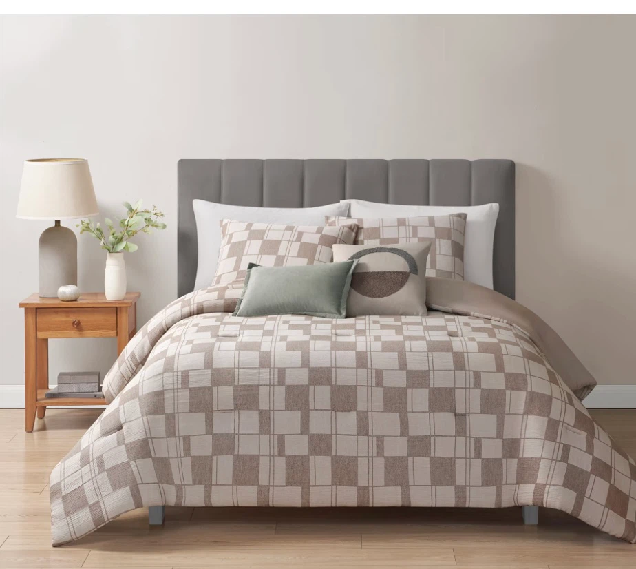 🤎✨ BRAND NEW QUEEN 5-PIECE COMFORTER SET – ONLY $50✨🤎