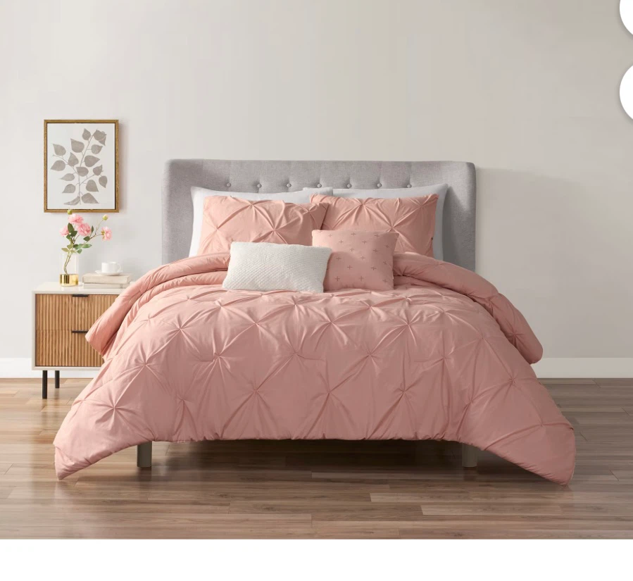 🌸✨ NEW KING 5-PIECE COMFORTER SET – BLUSH PINK – $55✨🌸