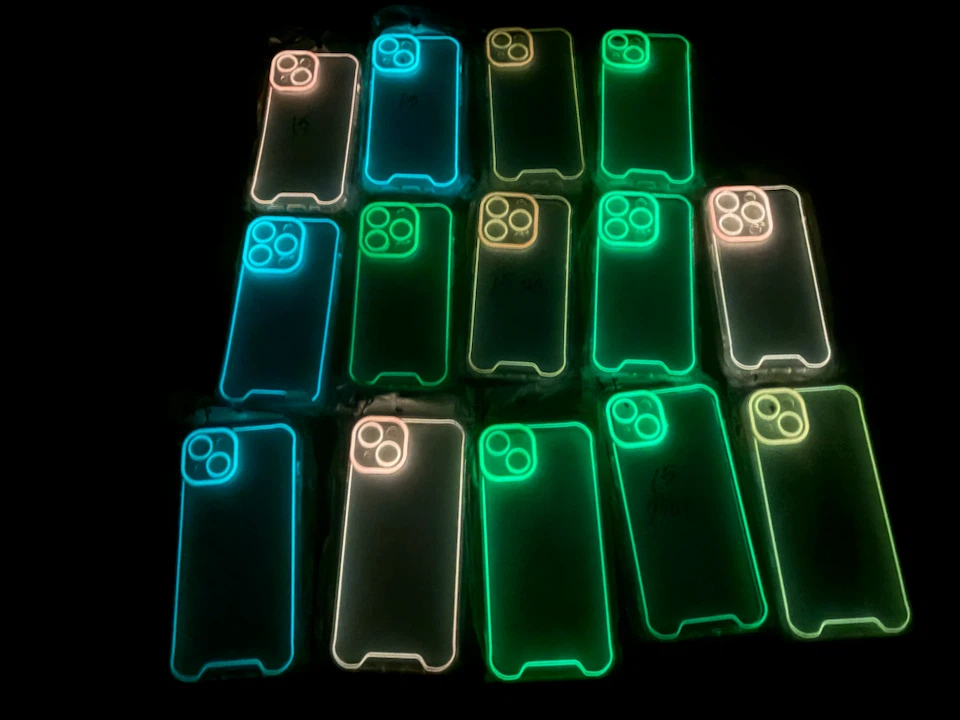iPhone 15,15 Pro & 15 plus clear case ( Glow in the dark) - photo 2