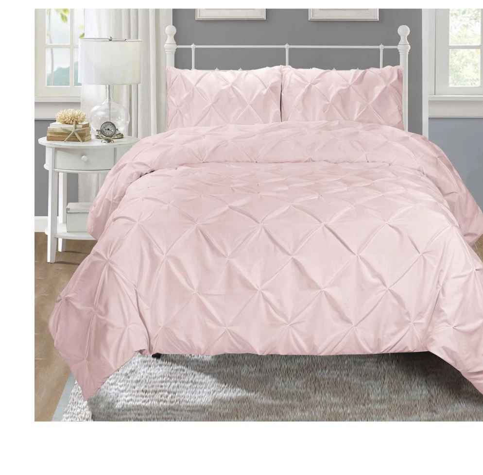 Brand New Pink Pintuck Duvet Cover Set – Full/Queen – $25