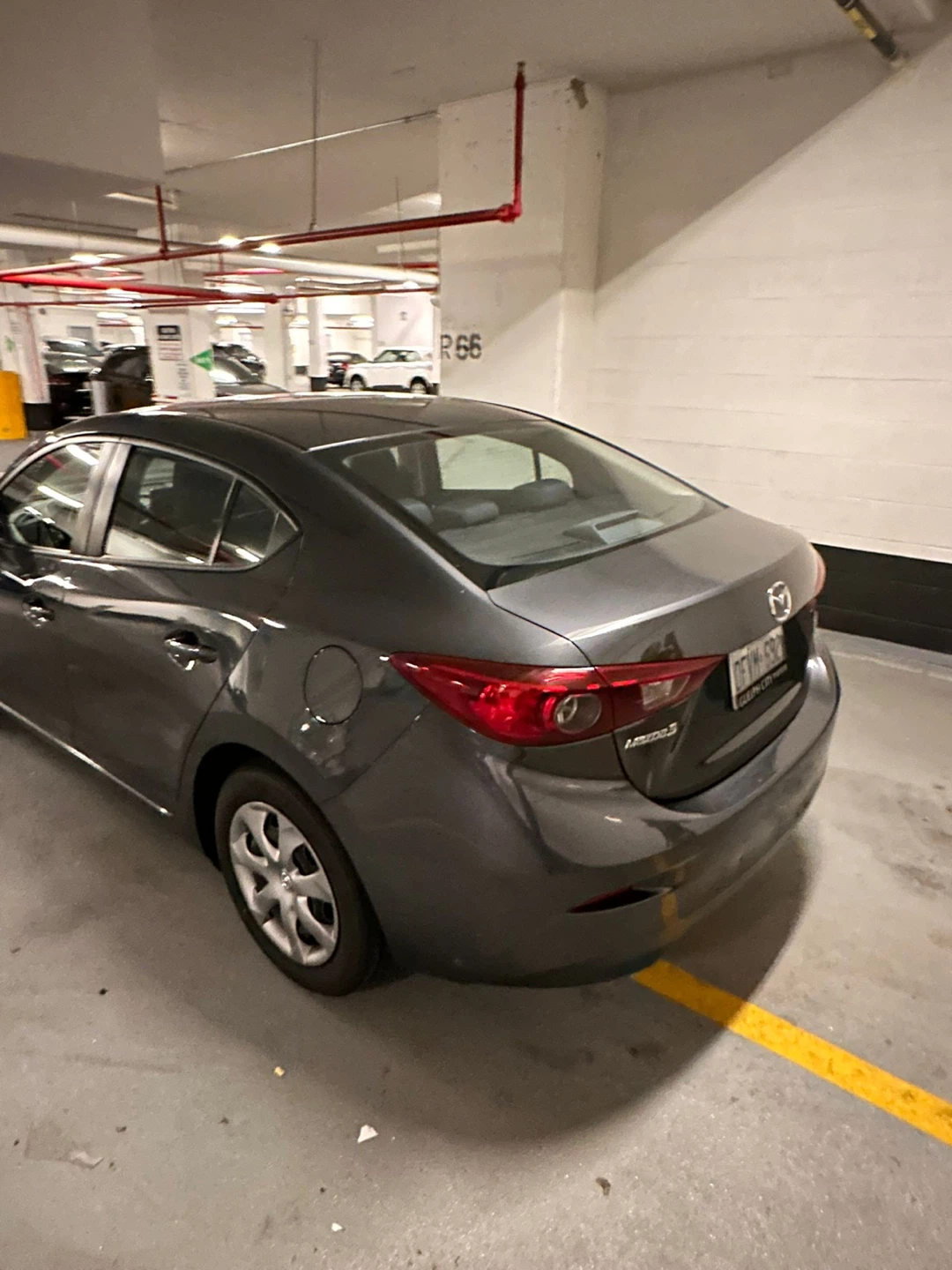 Mazda3 Sedan - photo 2