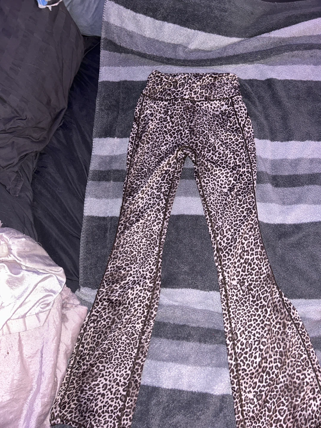 SMR Leopard Print Flare Leggings