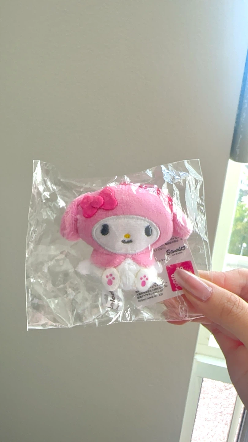 Sanrio My Melody Finger Puppet Plush Charm