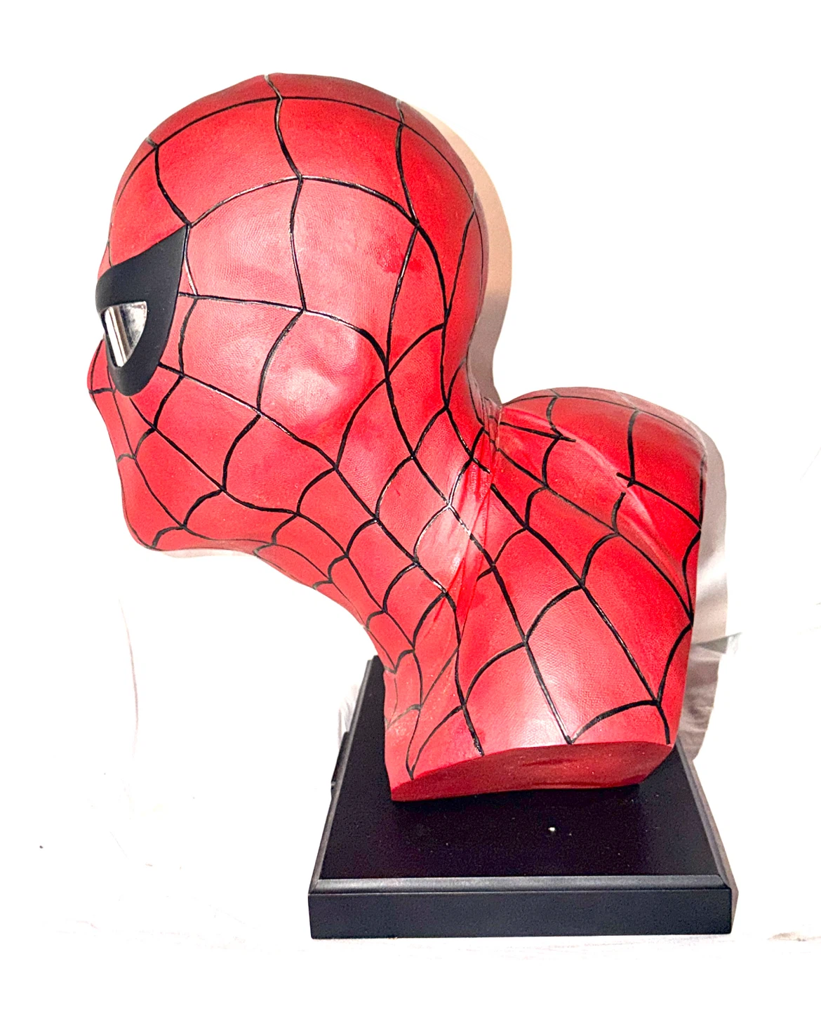 Dynamic Forces Marvel Spider-Man Life Size Bust - photo 5