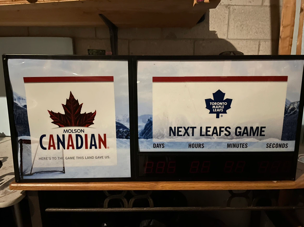 Molson Canadian Toronto Maple Leafs Countdown Clock