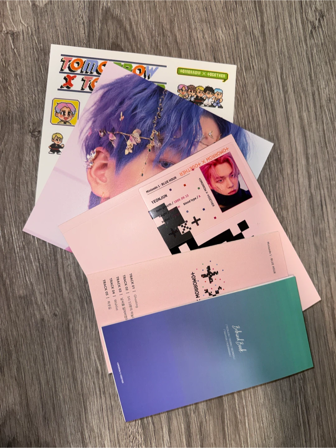 TOMORROW X TOGETHER “Minisode 1: Blue Hour” Album - photo 2