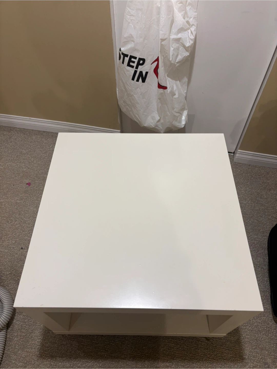 Modern Side Table on Casters - photo 3