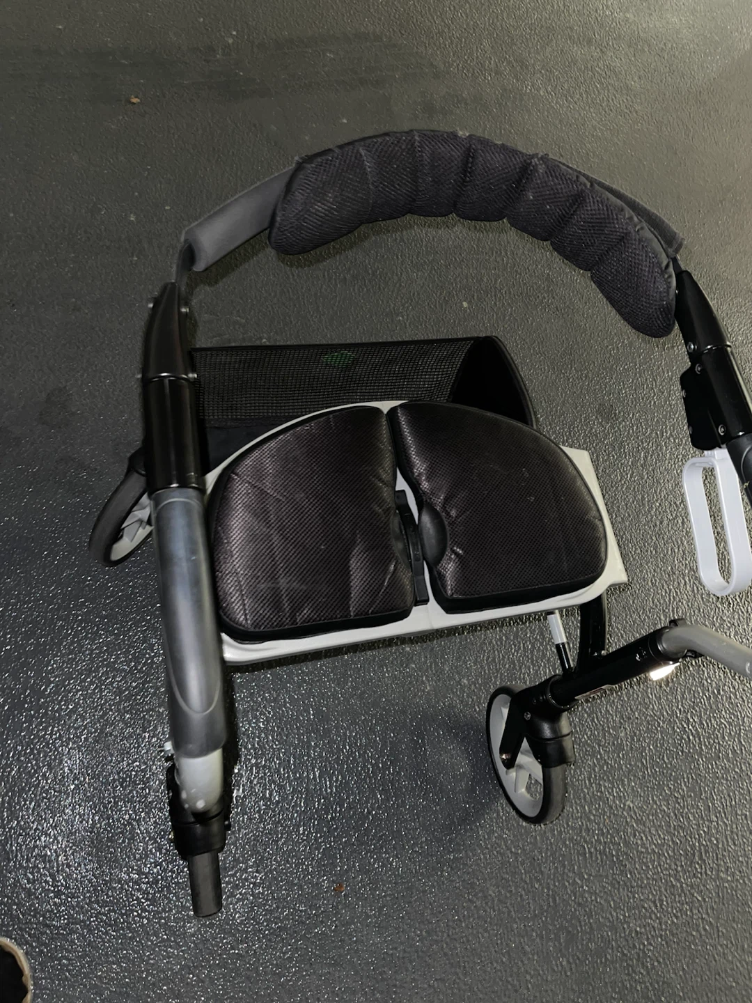 Evolution Walk-About Folding Rollator - photo 2