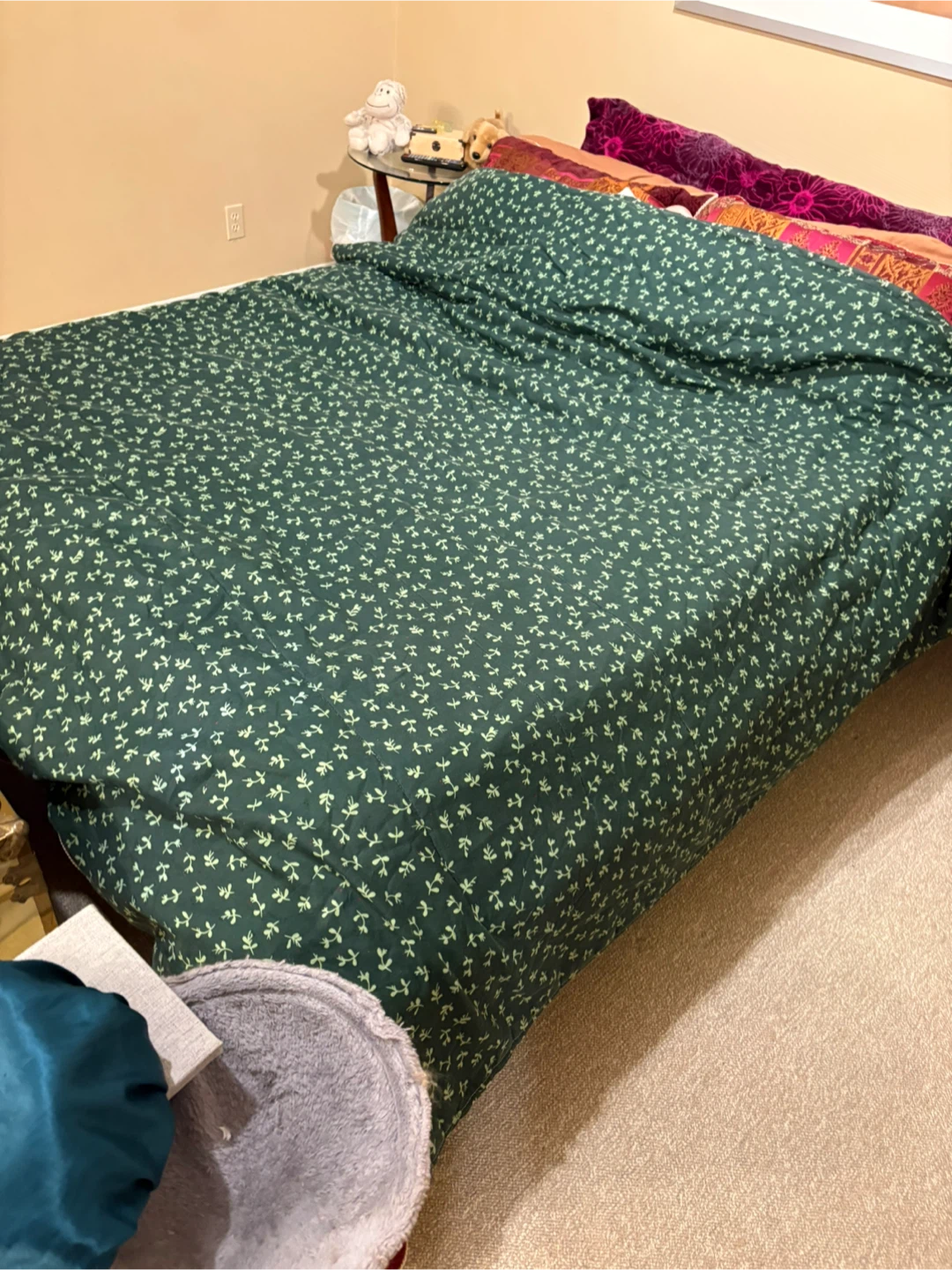 Green Floral Pattern quilt queen size