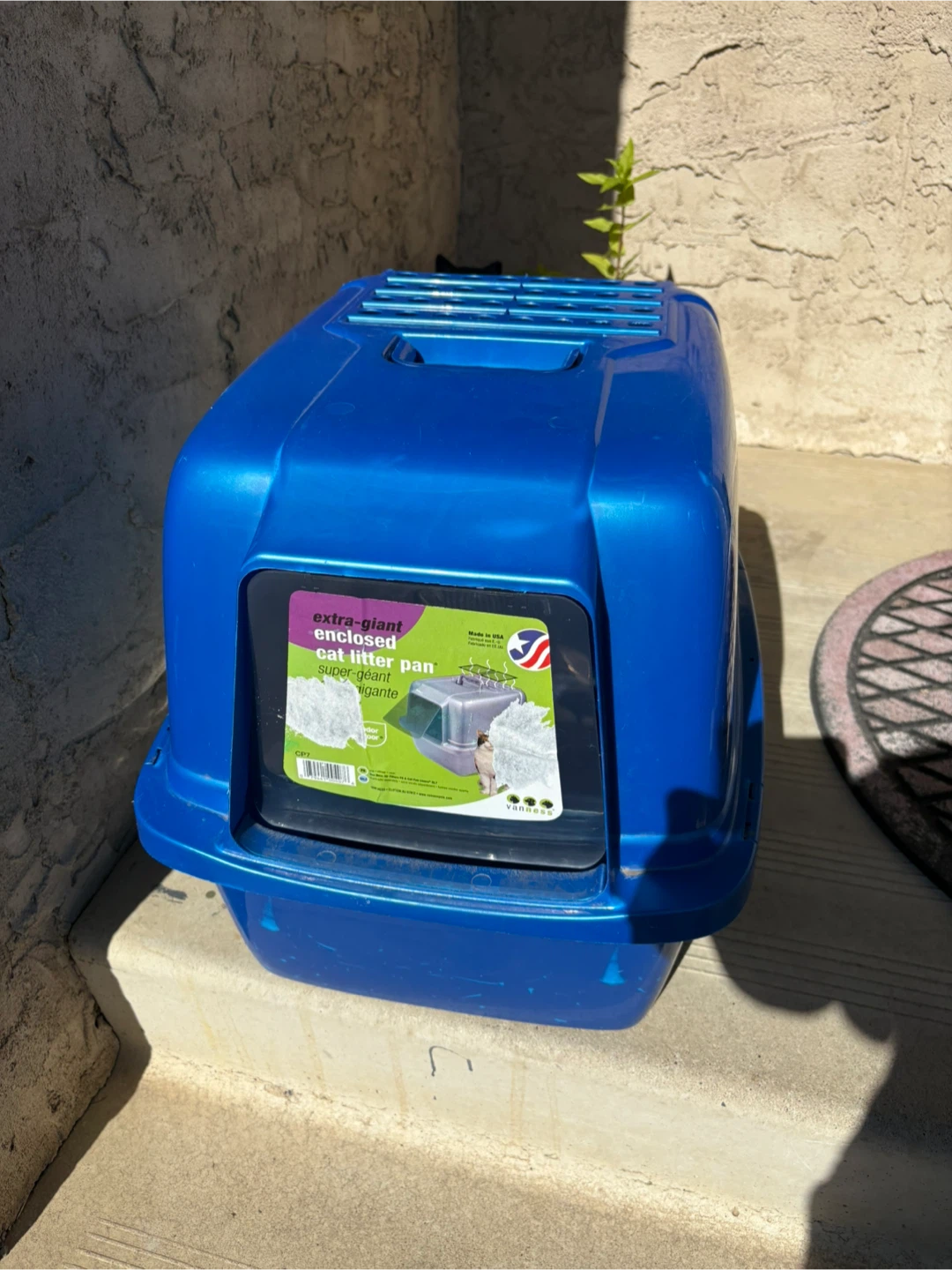 Blue Enclosed Cat Litter Box with door