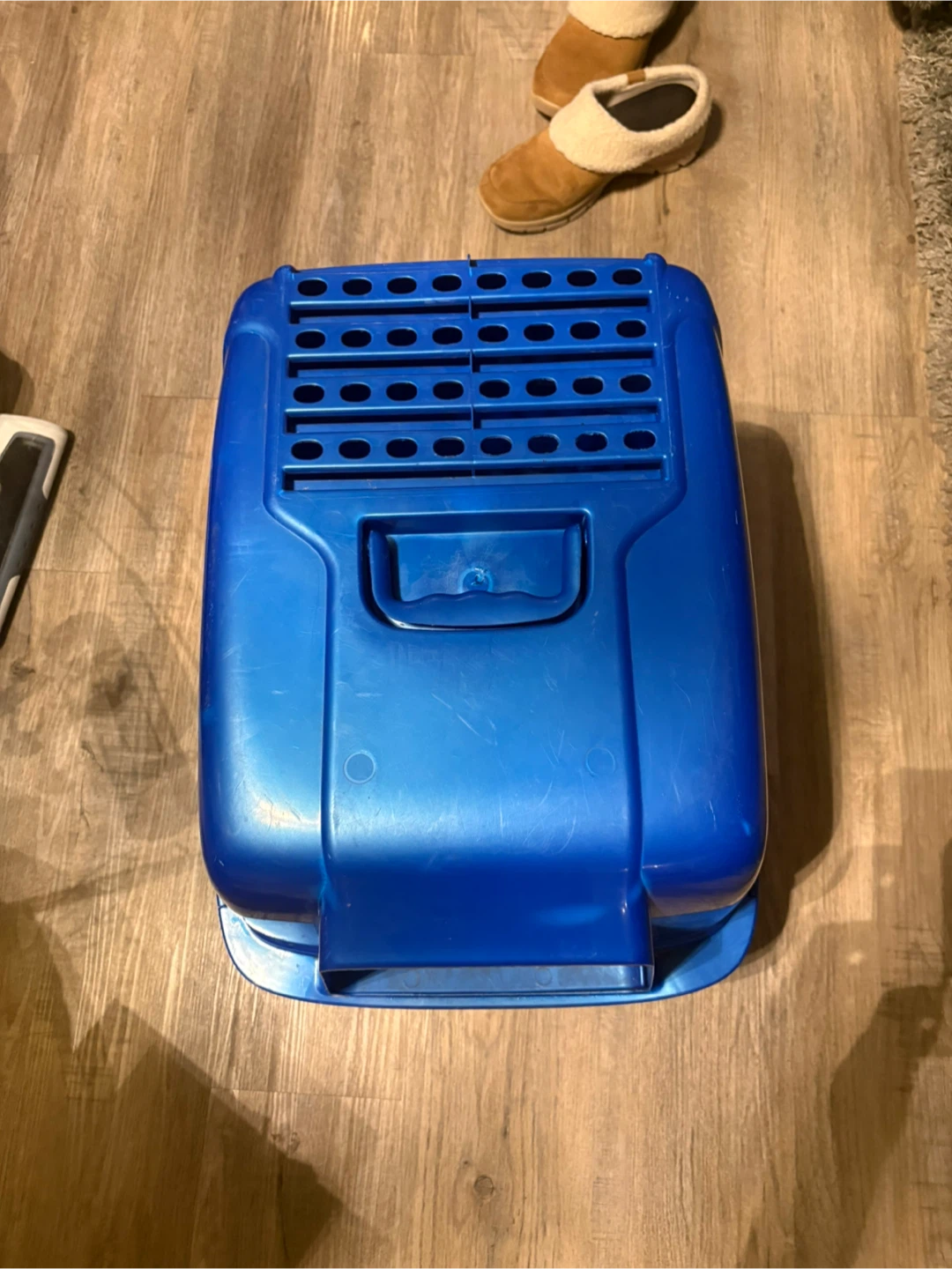 Blue Enclosed Cat Litter Box with door - photo 3