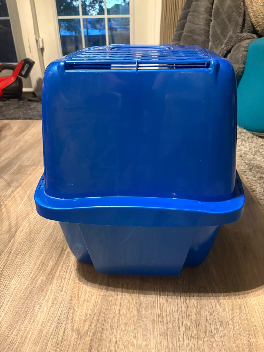 Blue Enclosed Cat Litter Box with door - photo 4