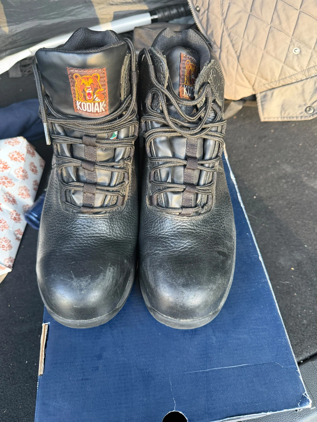 Kodiak Waterproof Work Boots Black Size 12