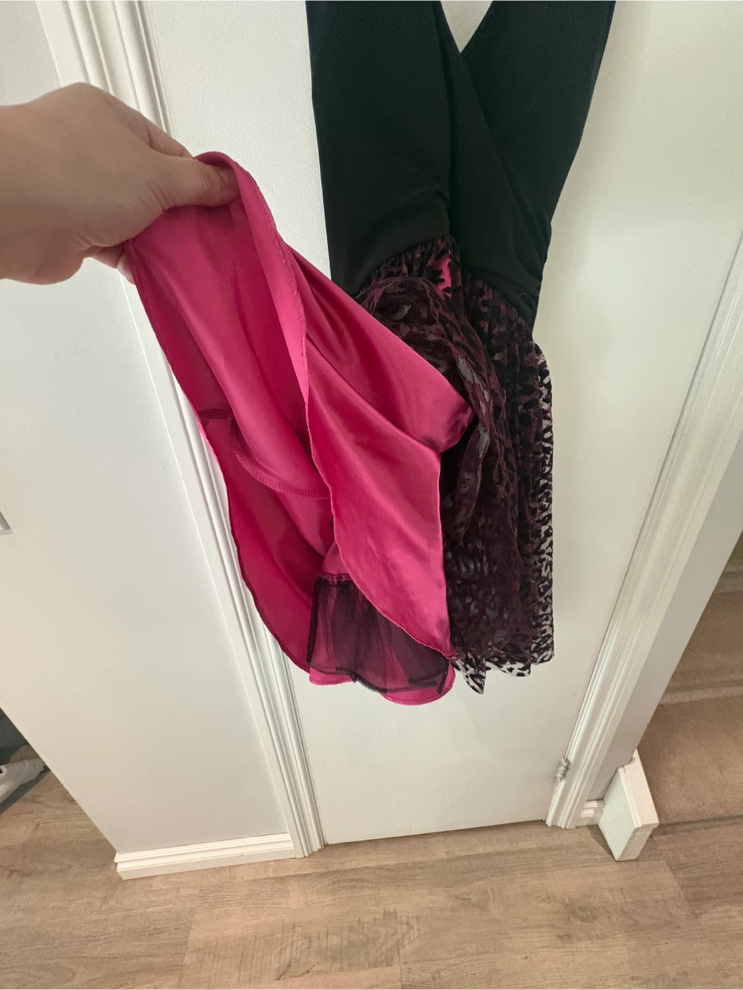 Black and Pink Leopard Print Dress size 7 - photo 3