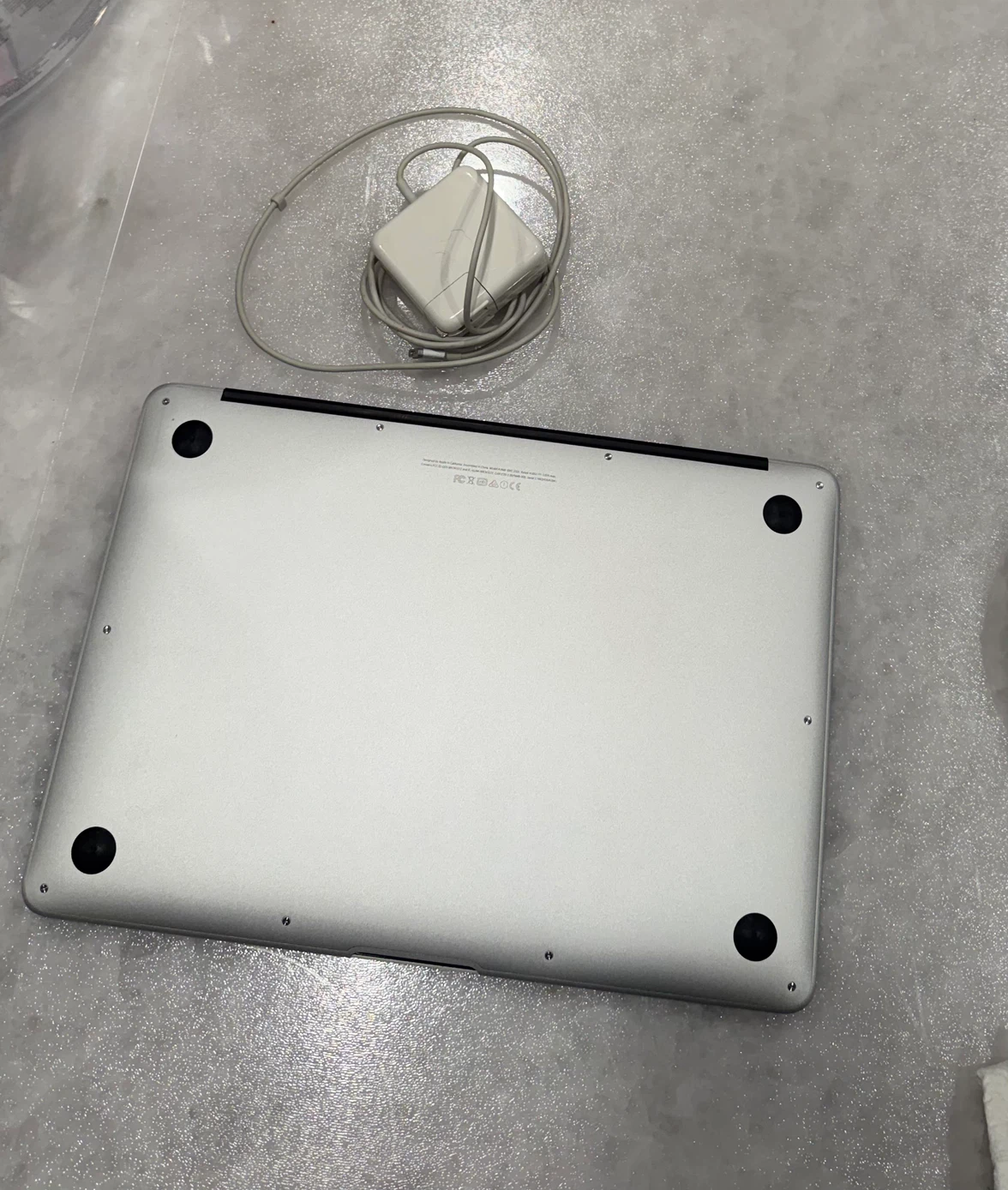 Apple MacBook Air 13-inch Early 2015 - photo 4